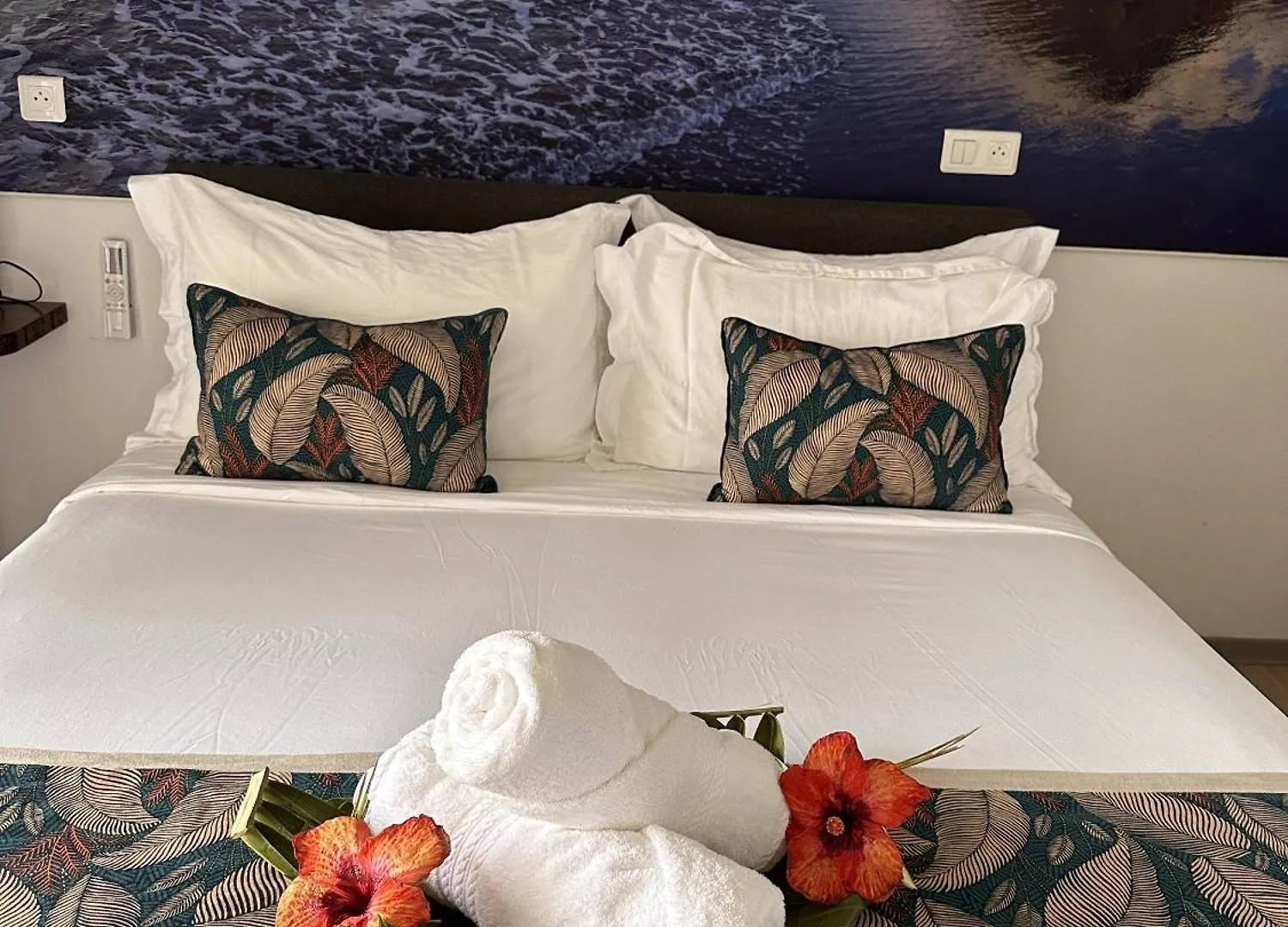 게스트하우스 Ononui Lodge Airport, Ocean-View, Private Bathroom And Balcony, Free Wifi And Parking, On-Site Car Rental 파페에테